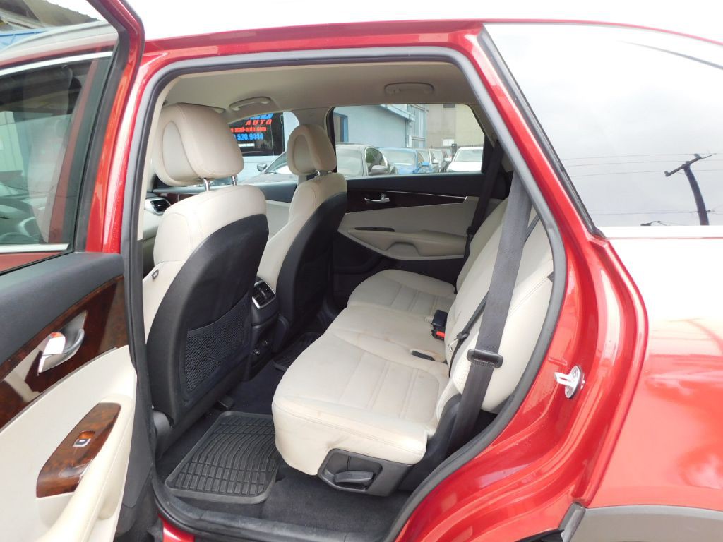 2016 Kia Sorento Image 24