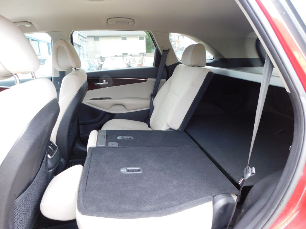 2016 Kia Sorento Image 26