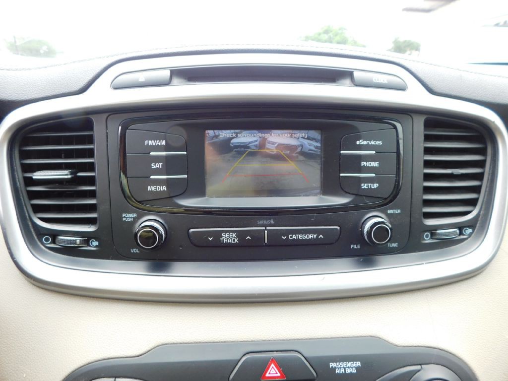 2016 Kia Sorento Image 35