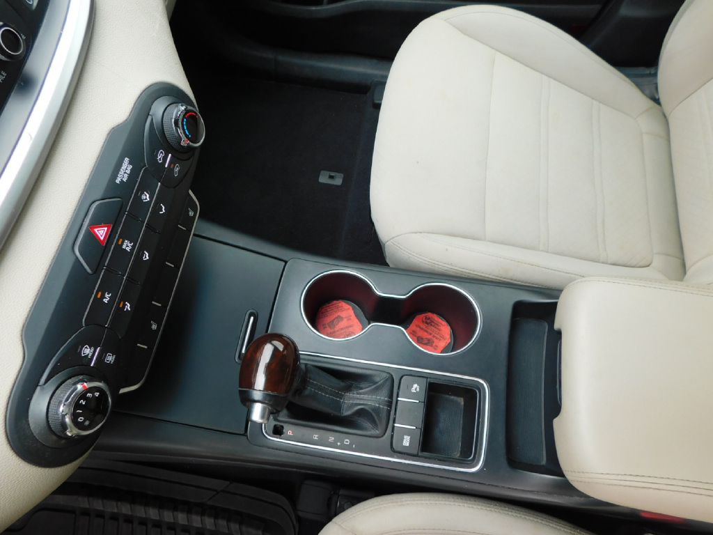 2016 Kia Sorento Image 36