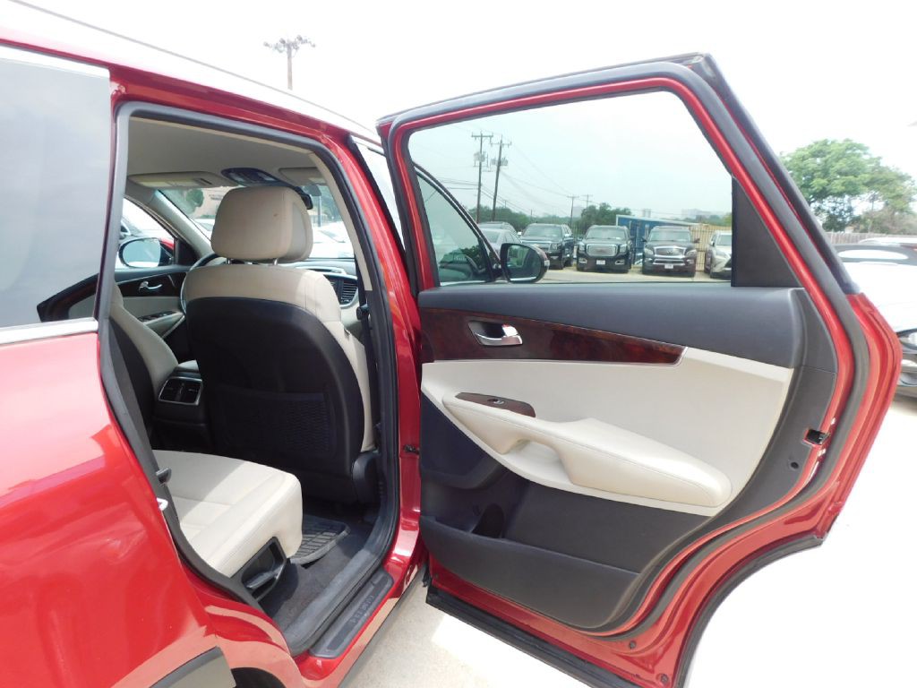 2016 Kia Sorento Image 45