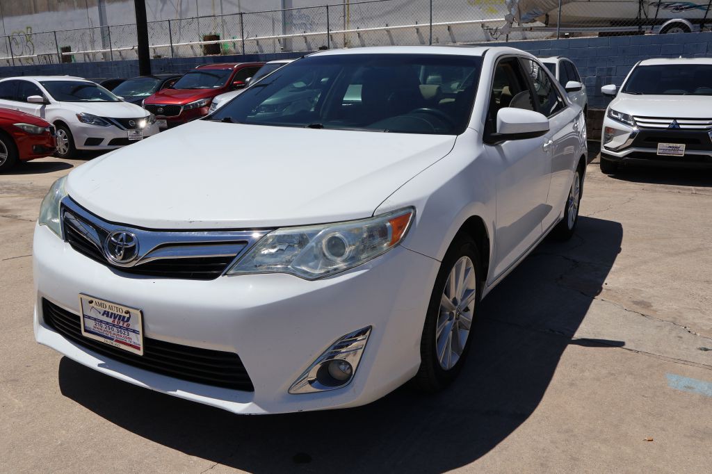 2012 Toyota Camry Image 3
