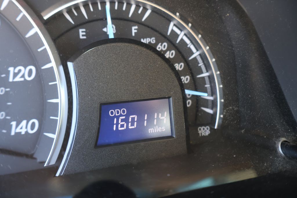 2012 Toyota Camry Image 22