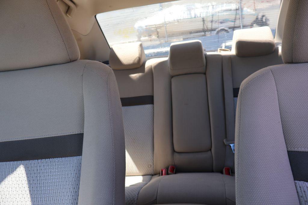 2012 Toyota Camry Image 37