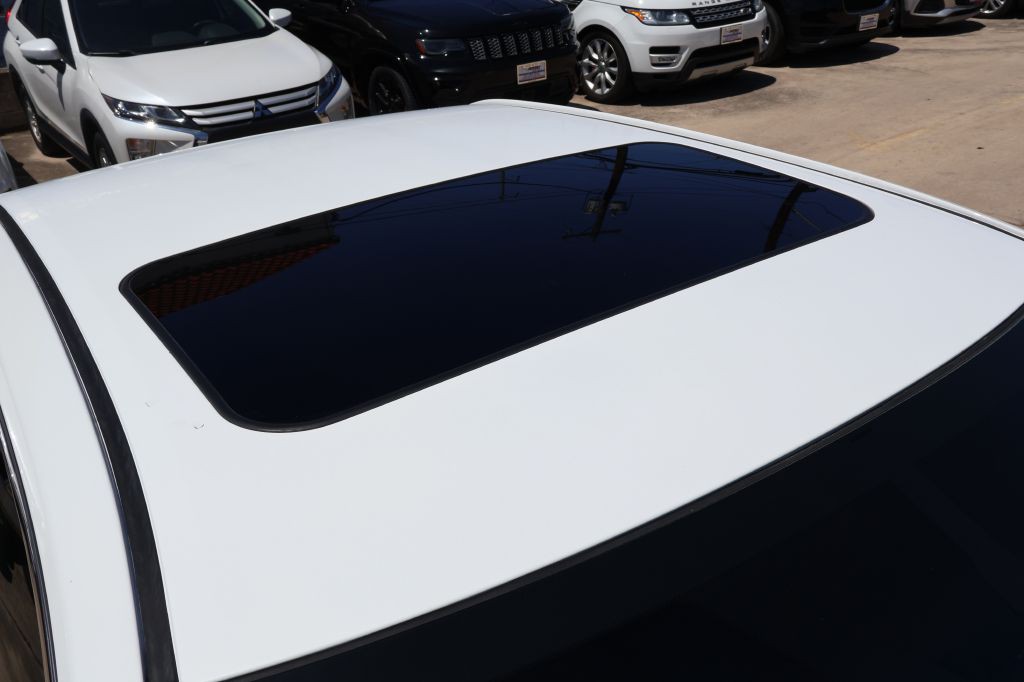 2012 Toyota Camry Image 45