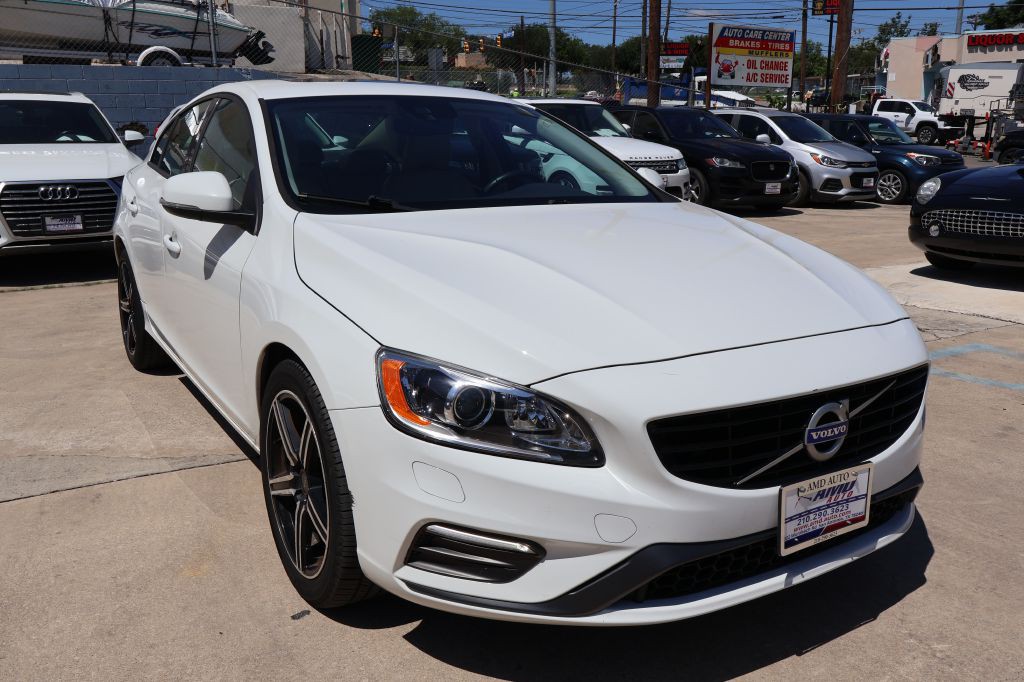 2017 Volvo S60 Image 1