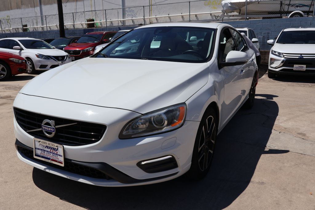 2017 Volvo S60 Image 3