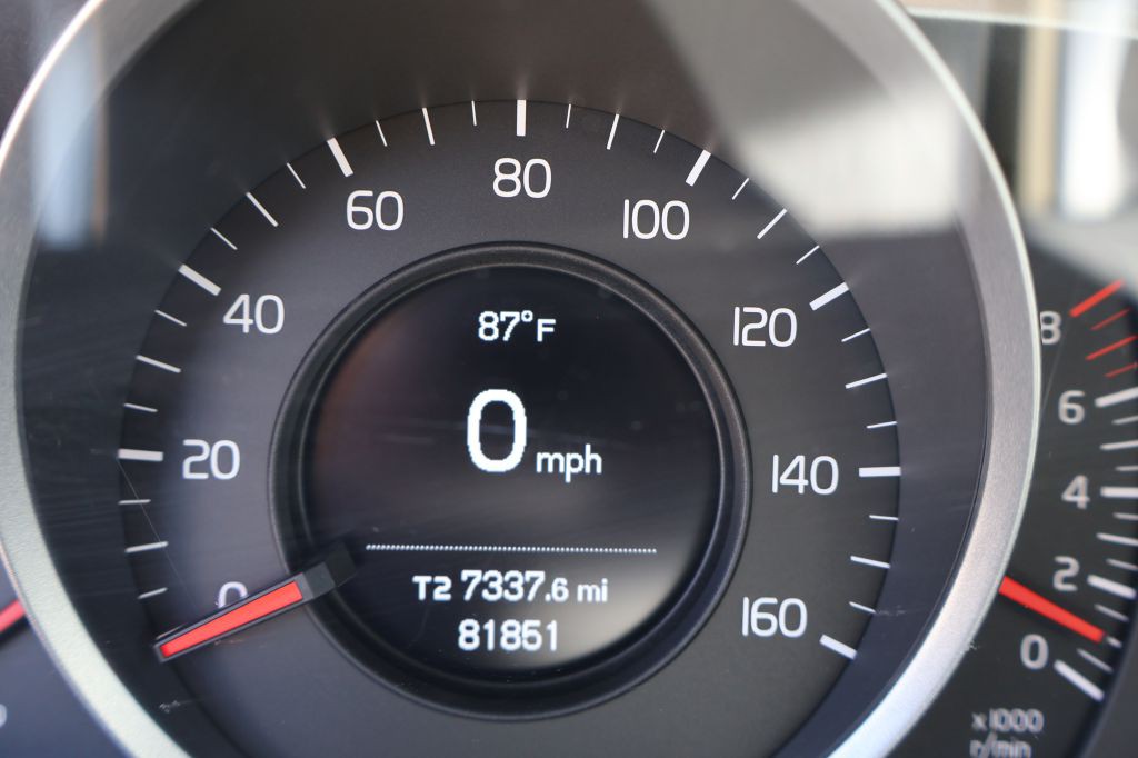 2017 Volvo S60 Image 25