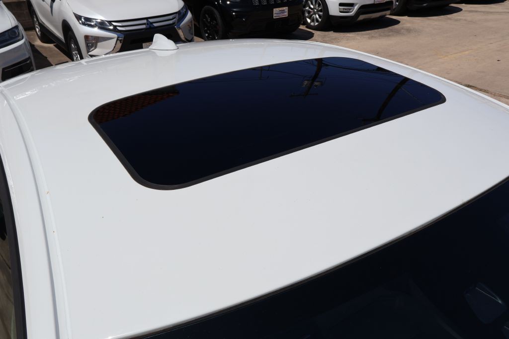 2017 Volvo S60 Image 48