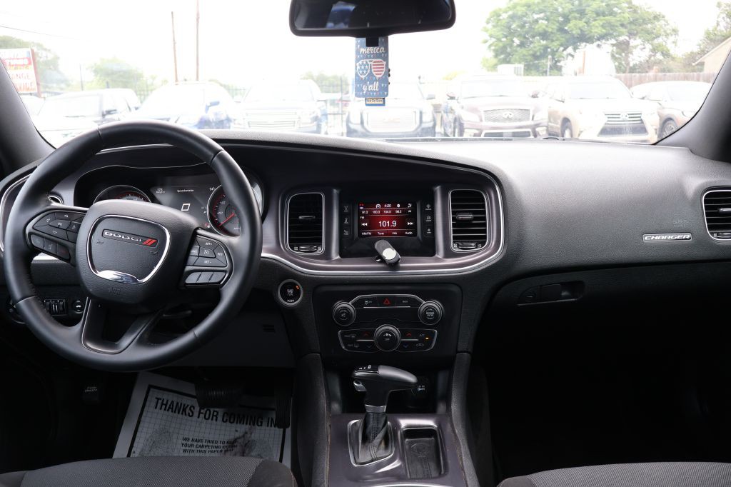 2016 Dodge Charger Image 27