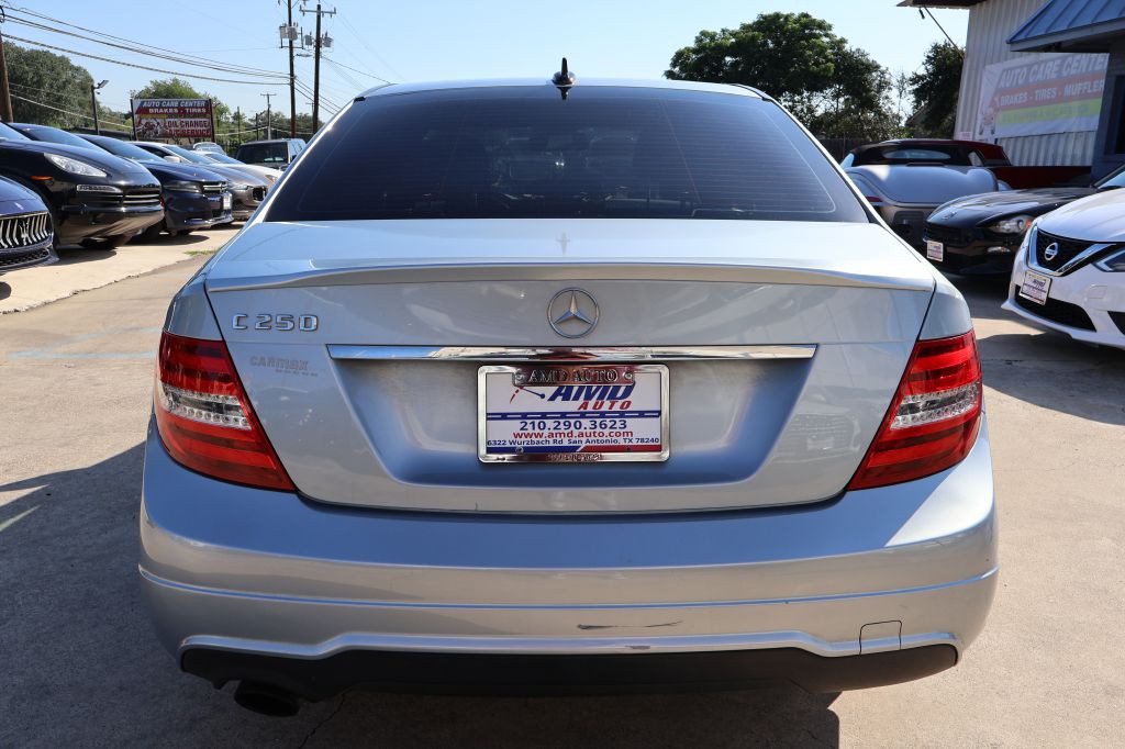 2014 Mercedes-Benz C-Class Image 6