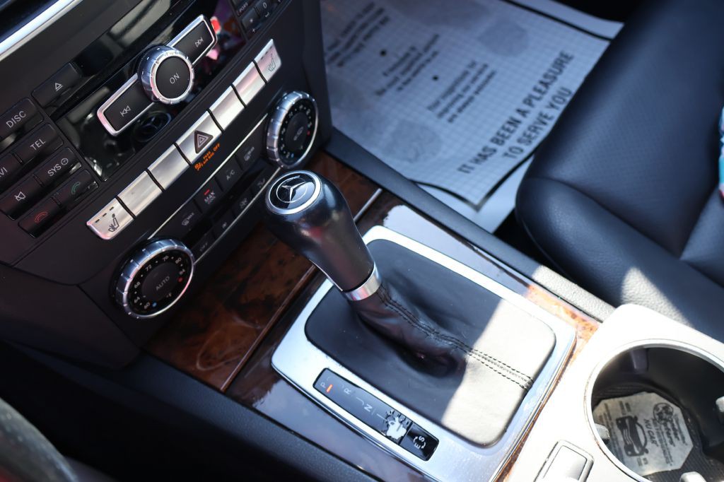 2014 Mercedes-Benz C-Class Image 34