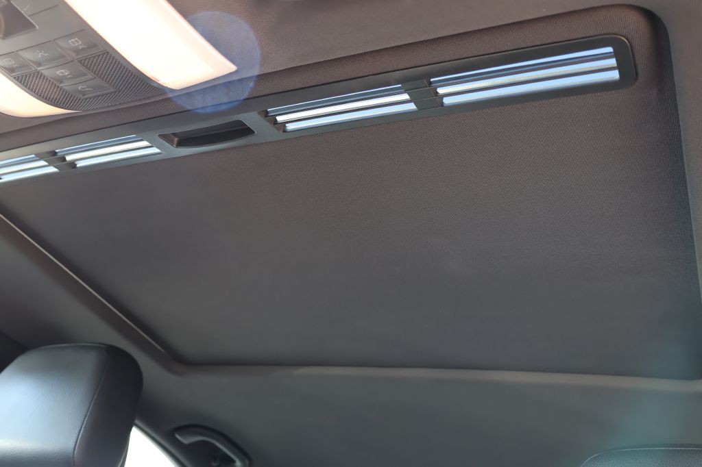 2014 Mercedes-Benz C-Class Image 38