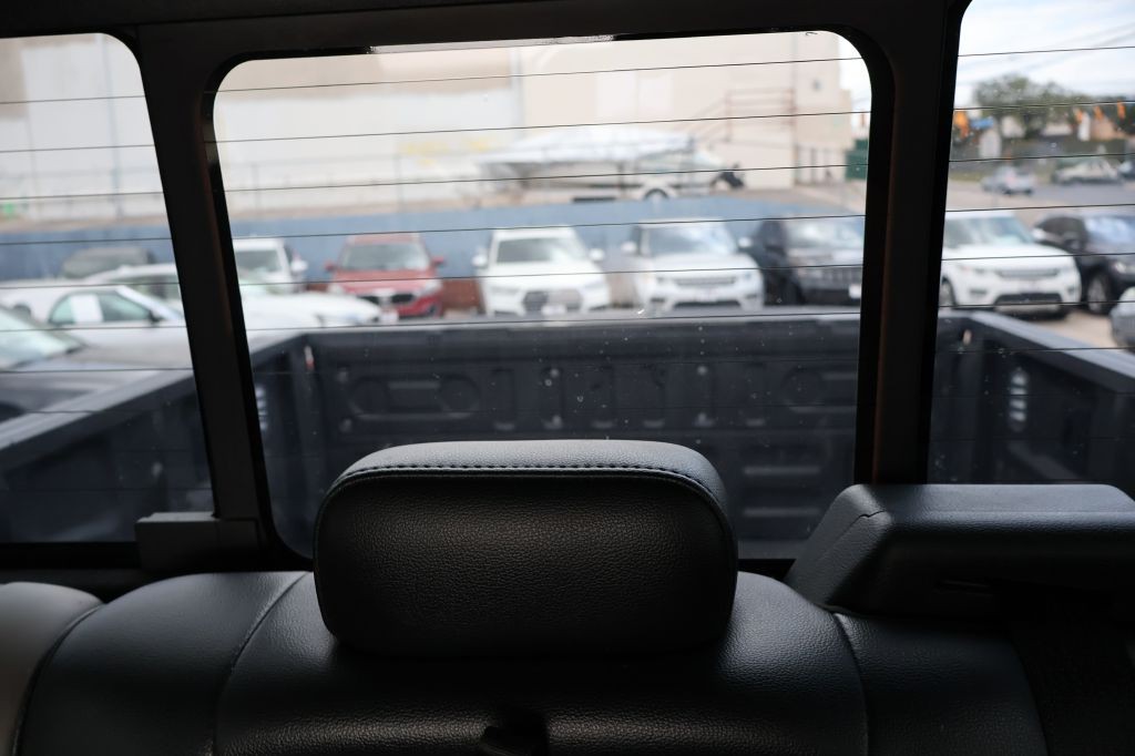 2017 Ford F-150 Image 25