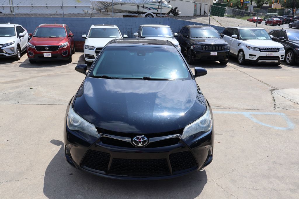 2017 Toyota Camry Image 47