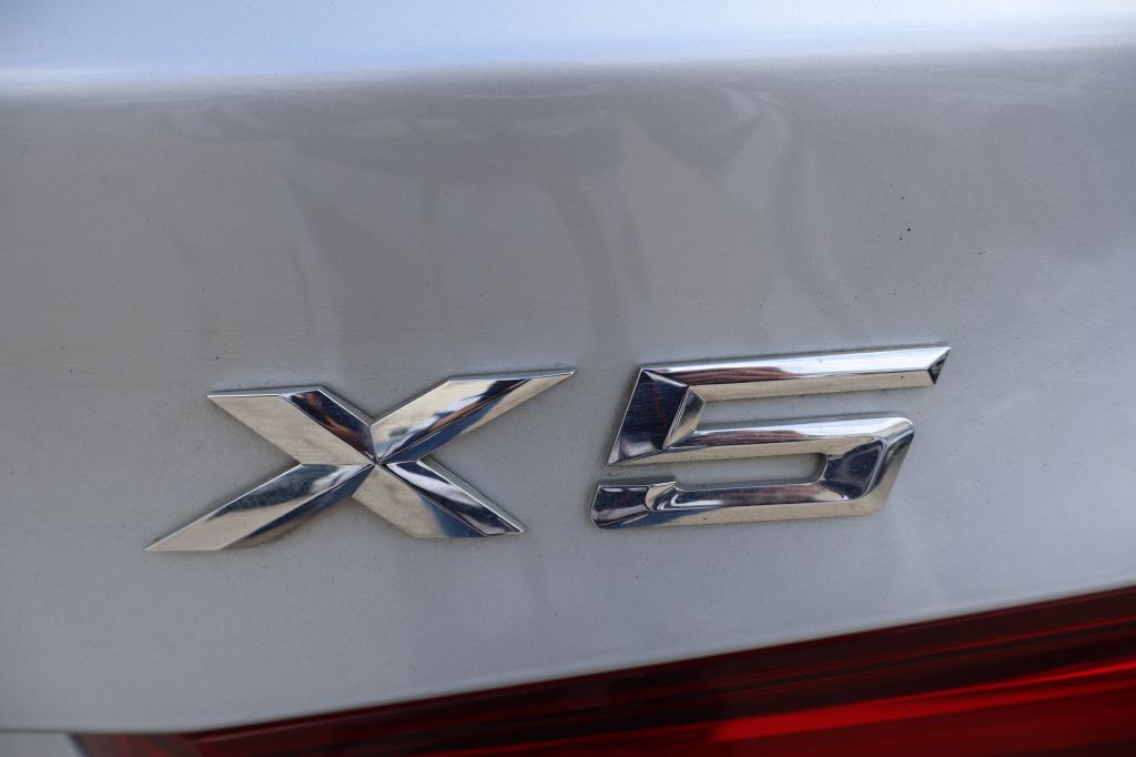 2017 BMW X5 Image 12
