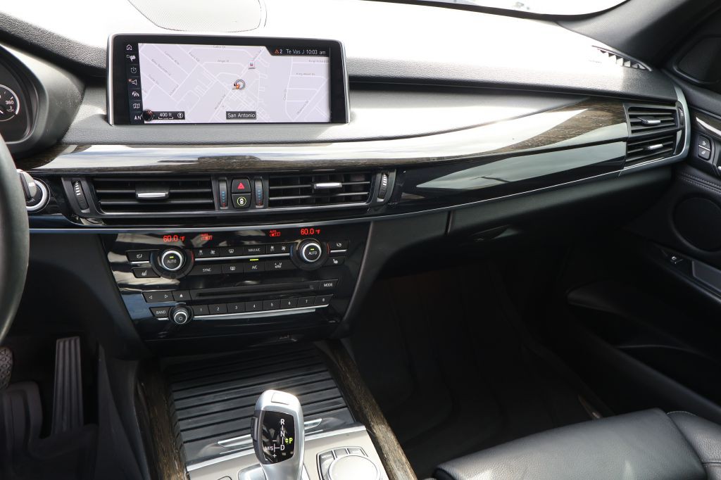 2017 BMW X5 Image 39