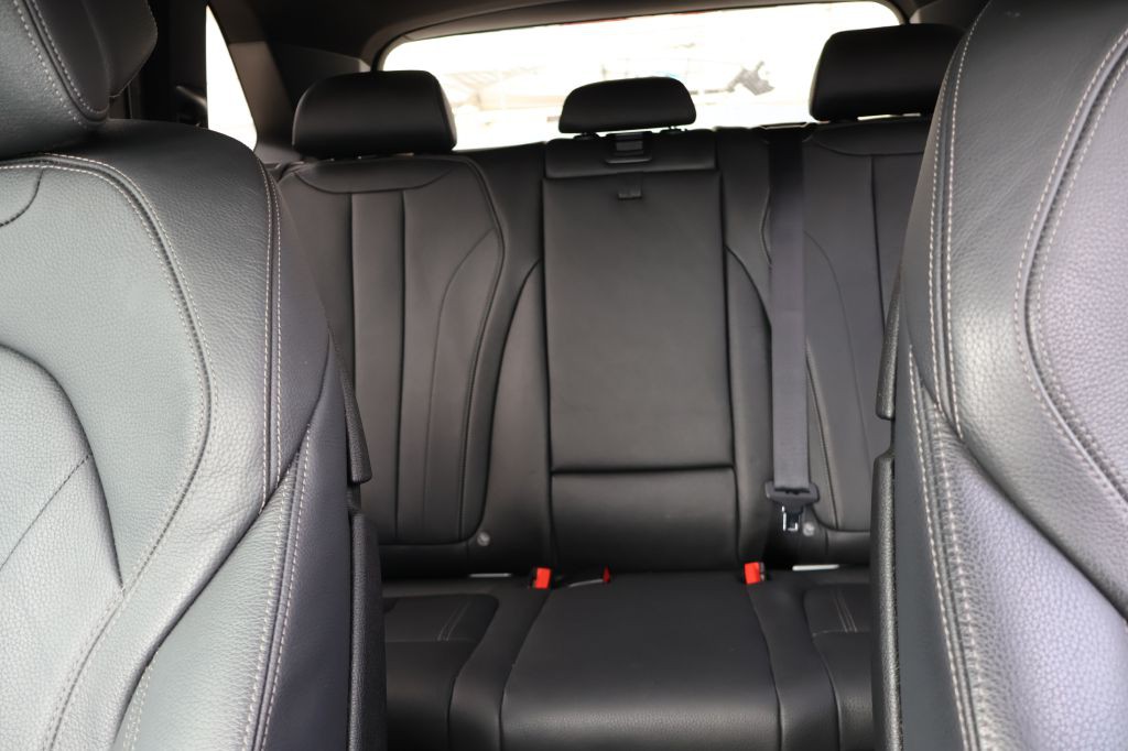2017 BMW X5 Image 45