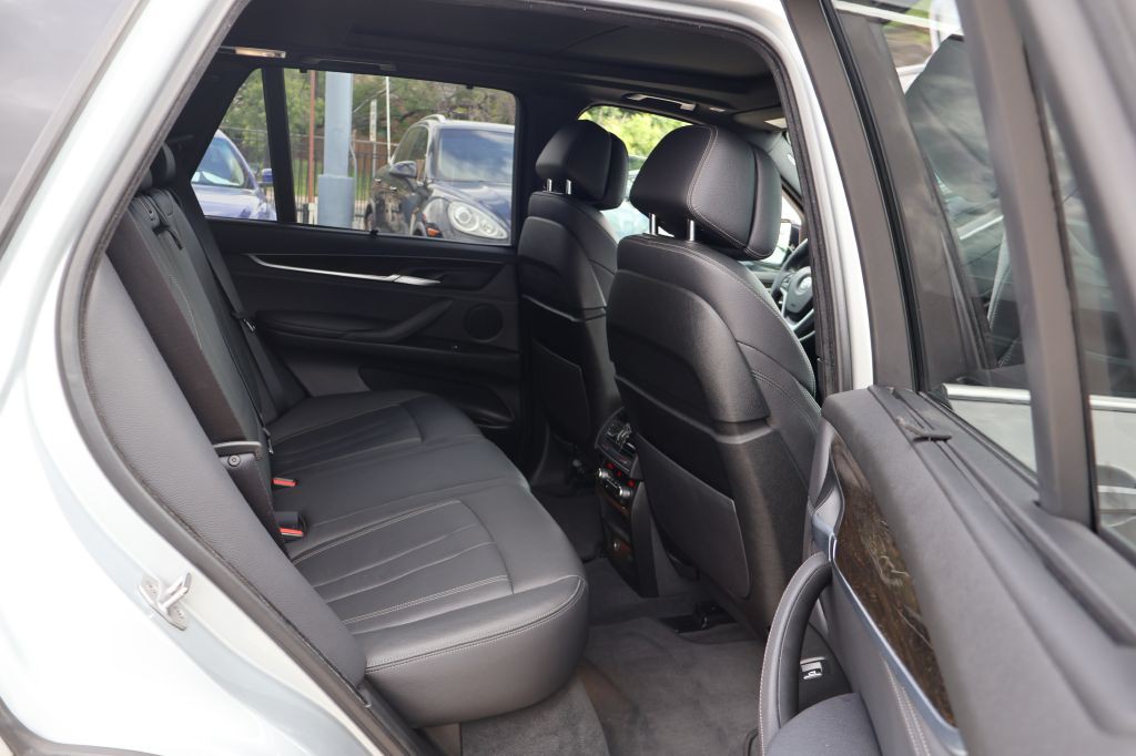 2017 BMW X5 Image 52