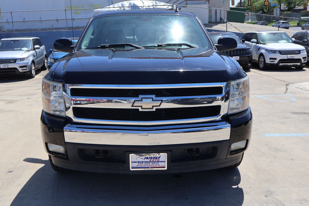 2008 Chevrolet Silverado 1500 Image 2
