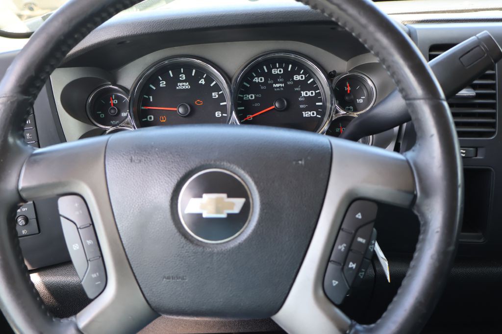 2008 Chevrolet Silverado 1500 Image 19