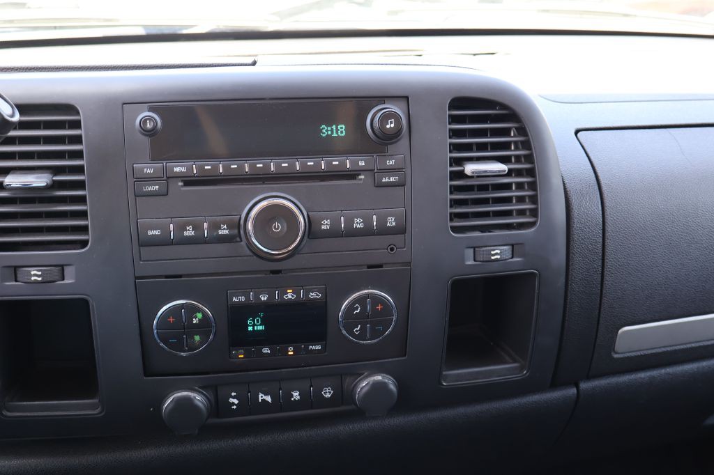 2008 Chevrolet Silverado 1500 Image 20