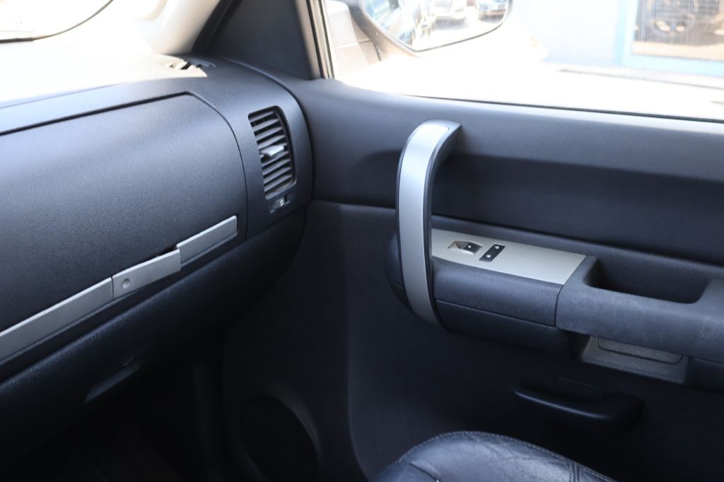 2008 Chevrolet Silverado 1500 Image 21