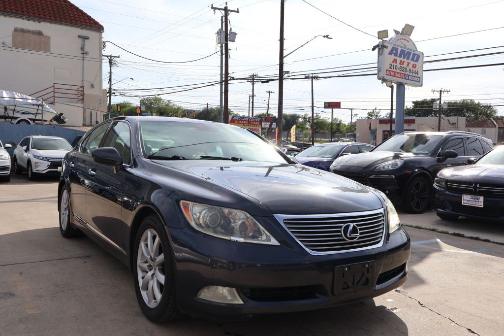 2008 Lexus LS Image 1