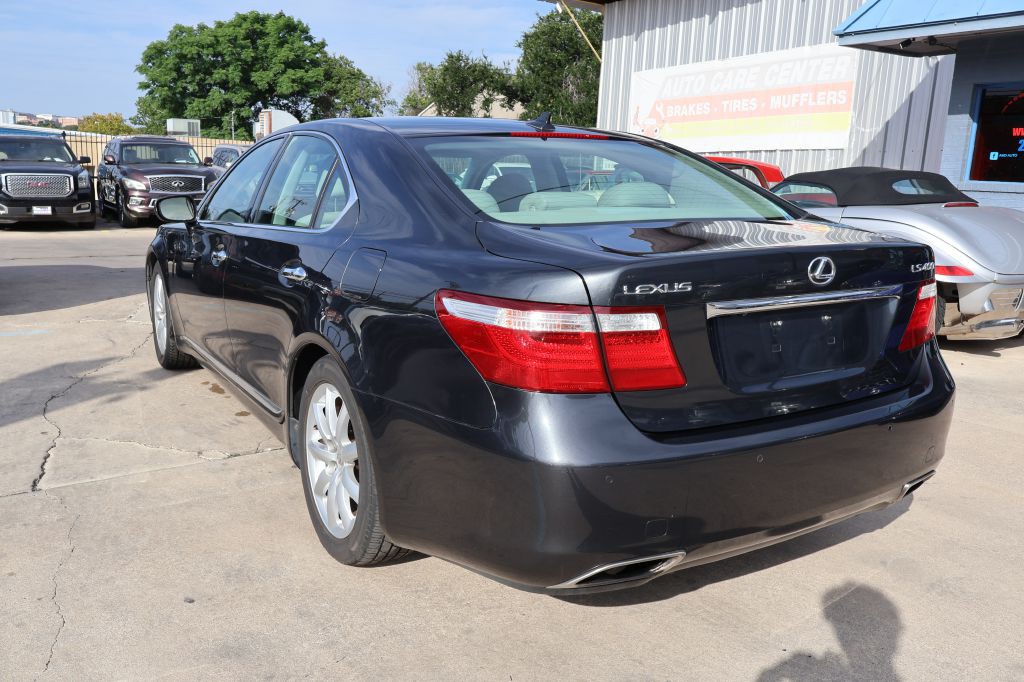 2008 Lexus LS Image 6