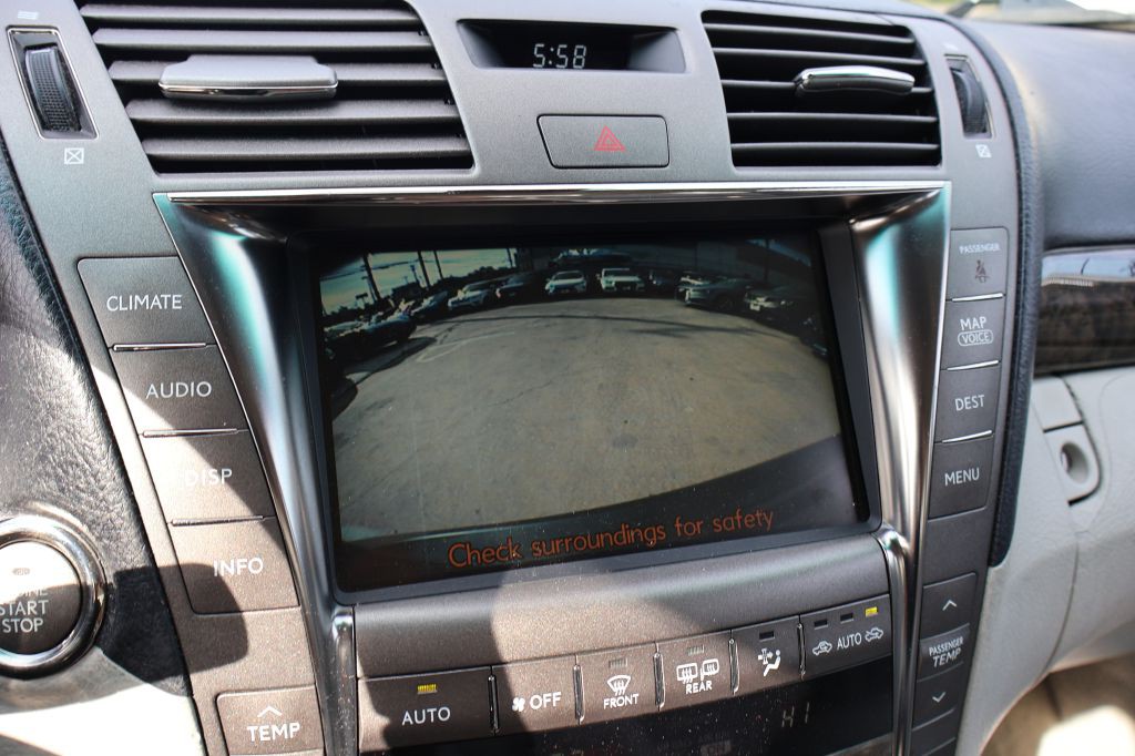 2008 Lexus LS Image 25