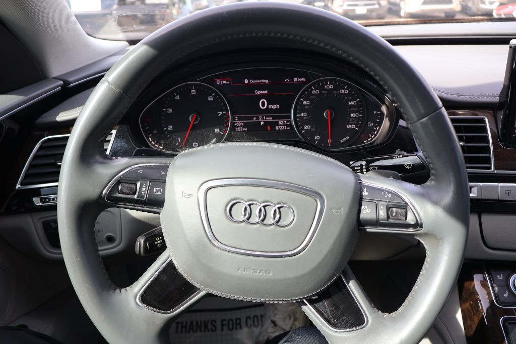 2012 Audi A8 Image 23