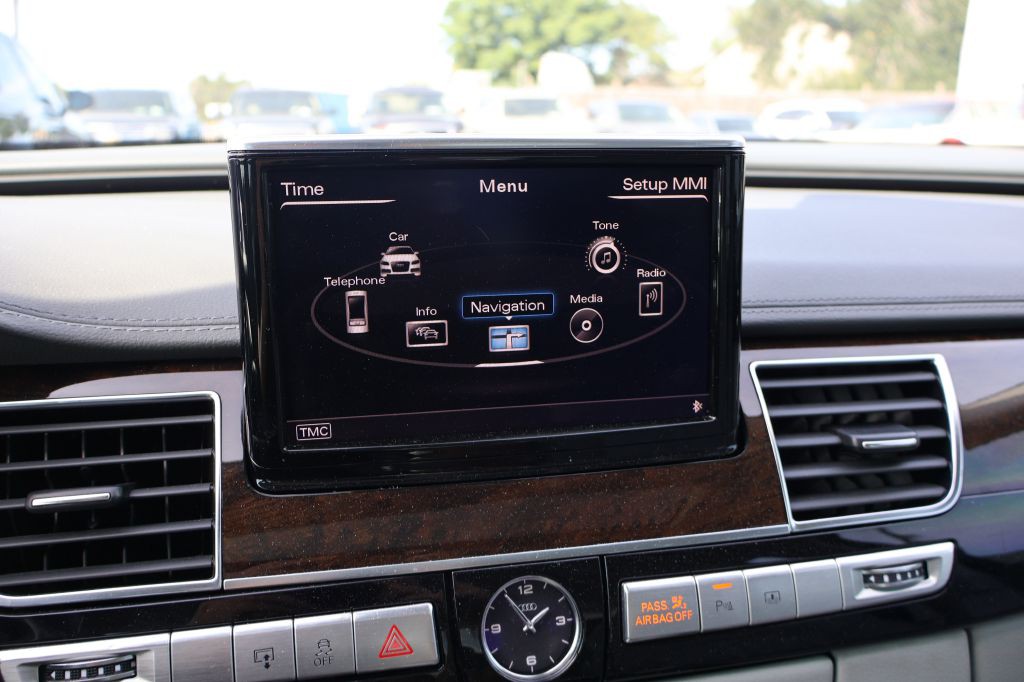 2012 Audi A8 Image 29