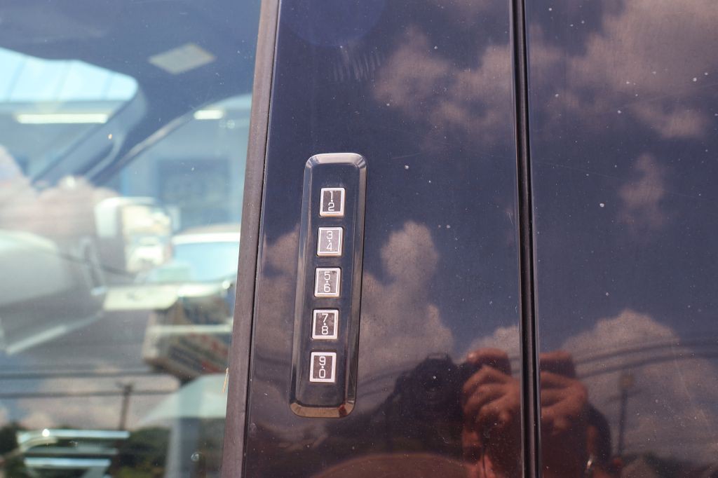 2015 Ford F-150 Image 15