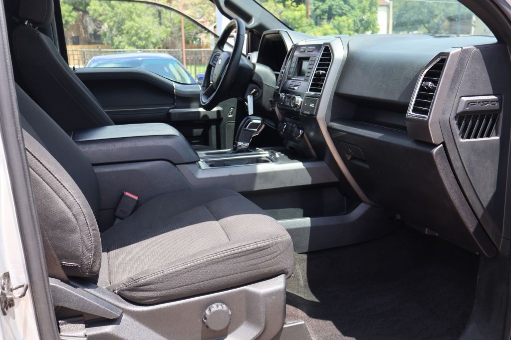 2015 Ford F-150 Image 17