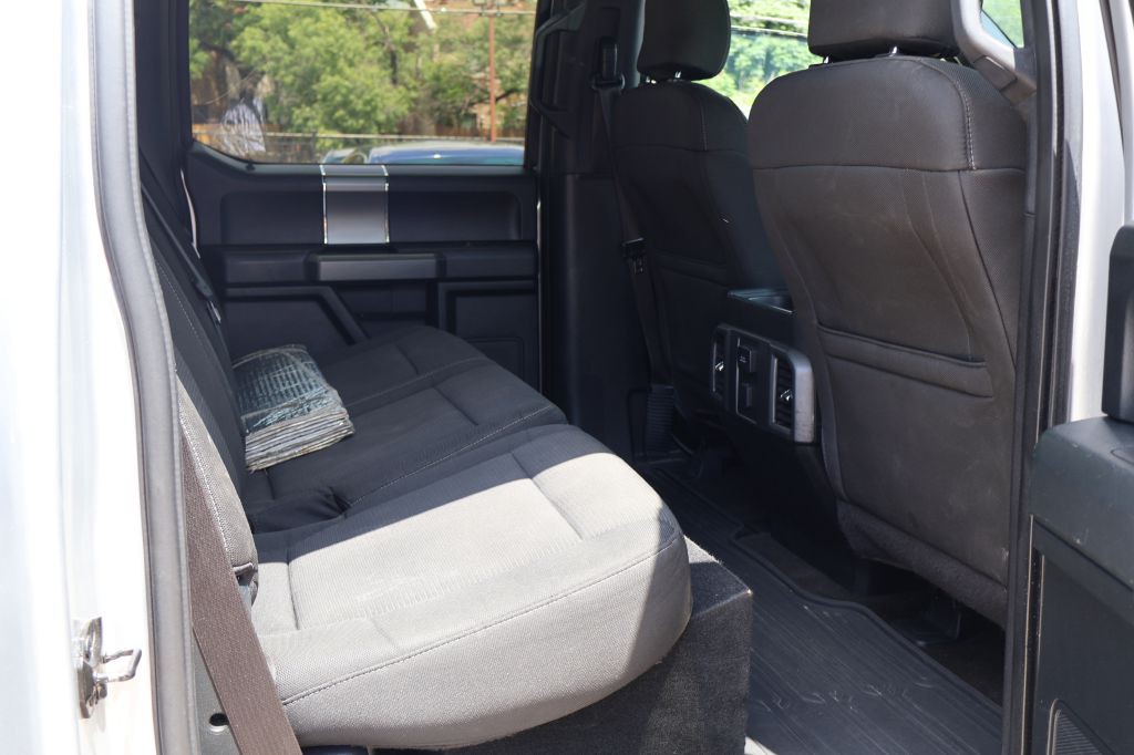 2015 Ford F-150 Image 18