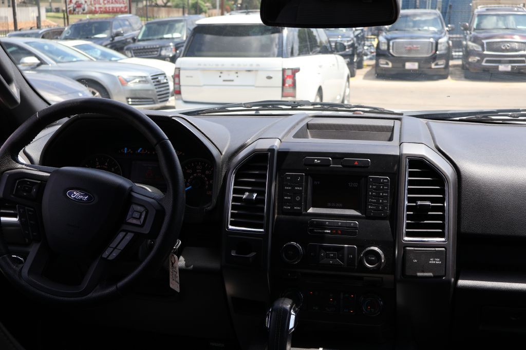 2015 Ford F-150 Image 19
