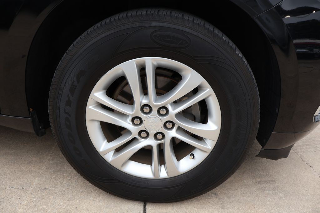 2019 Buick Enclave Image 9