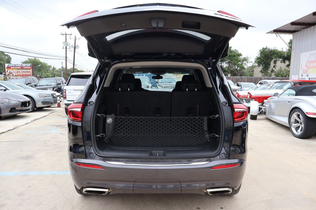 2019 Buick Enclave Image 18