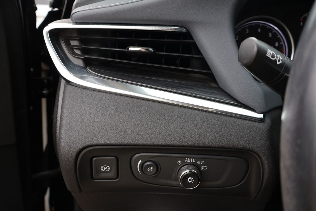 2019 Buick Enclave Image 30