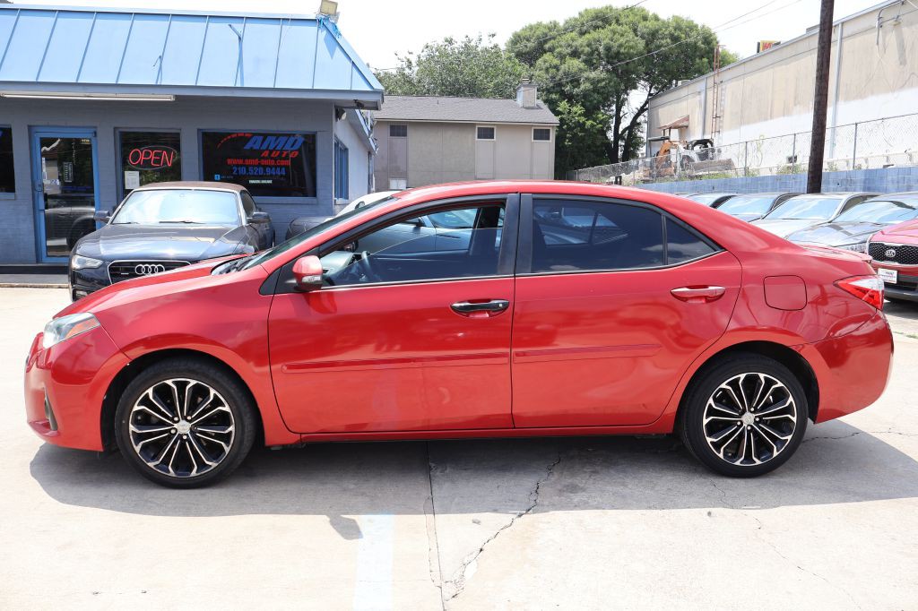 2016 Toyota Corolla Image 4
