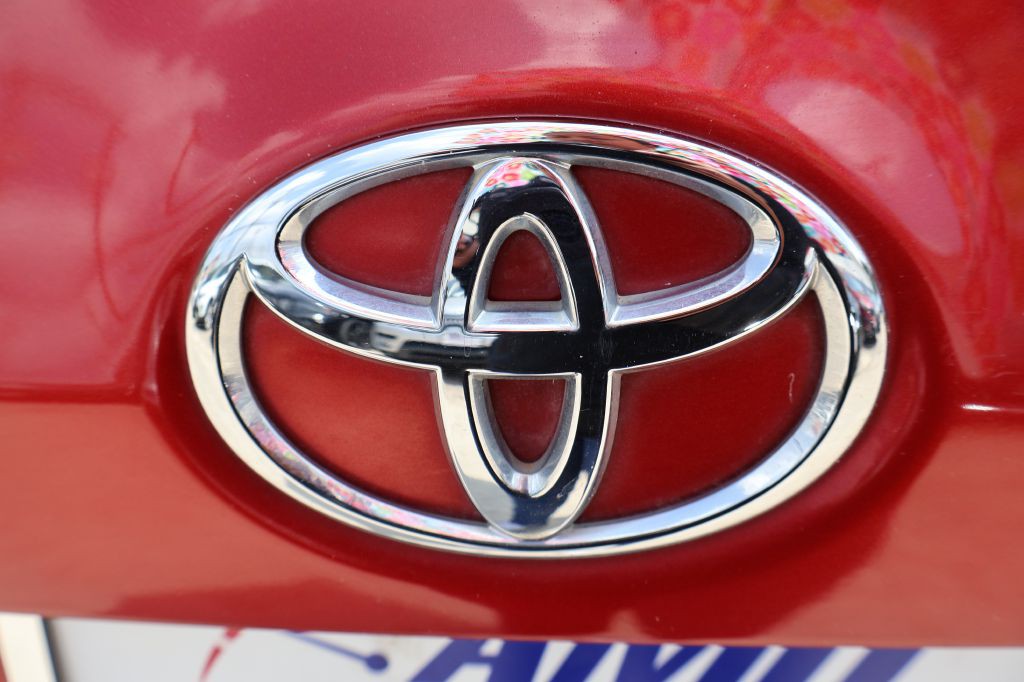 2016 Toyota Corolla Image 13
