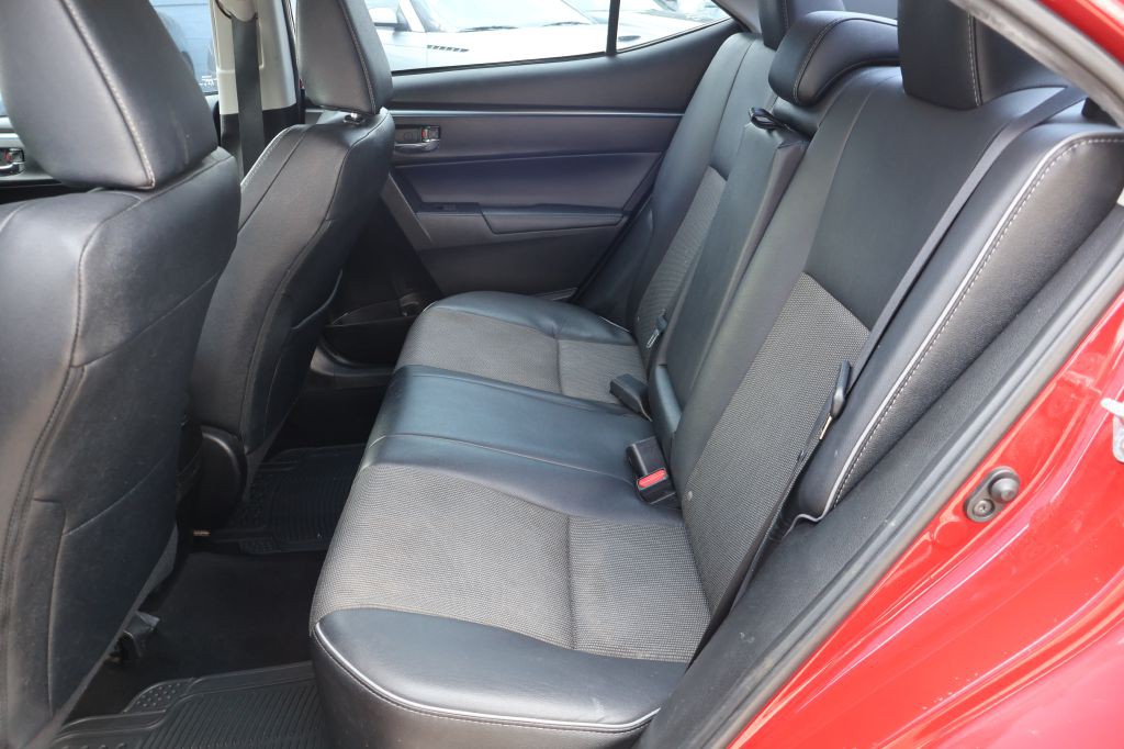 2016 Toyota Corolla Image 24