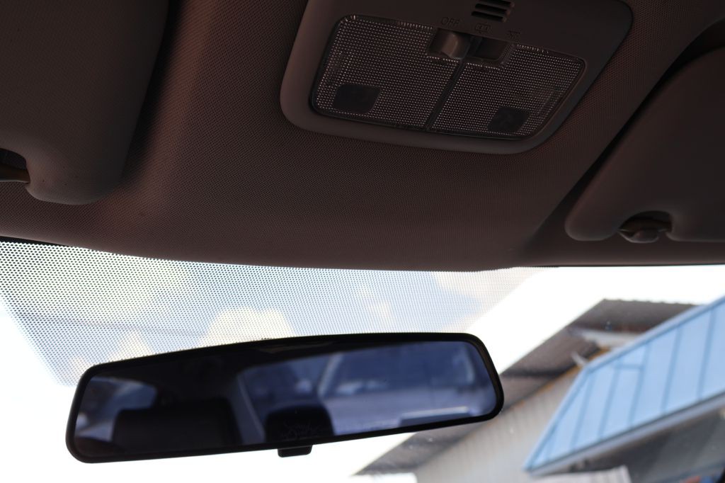 2016 Toyota Corolla Image 36