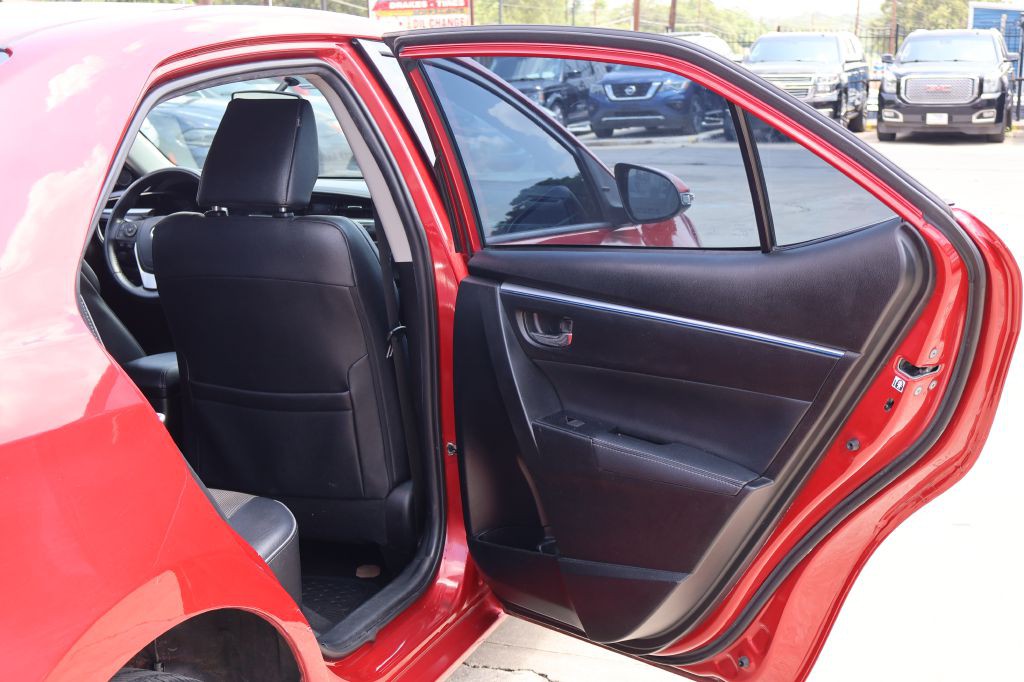 2016 Toyota Corolla Image 41