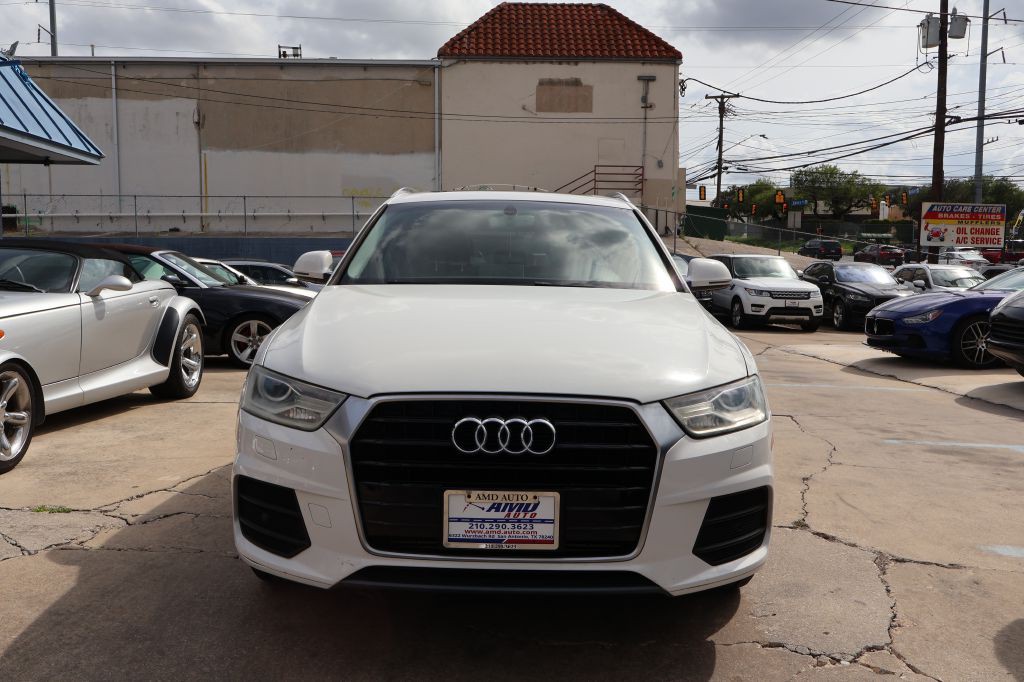 2016 Audi Q3 Image 2