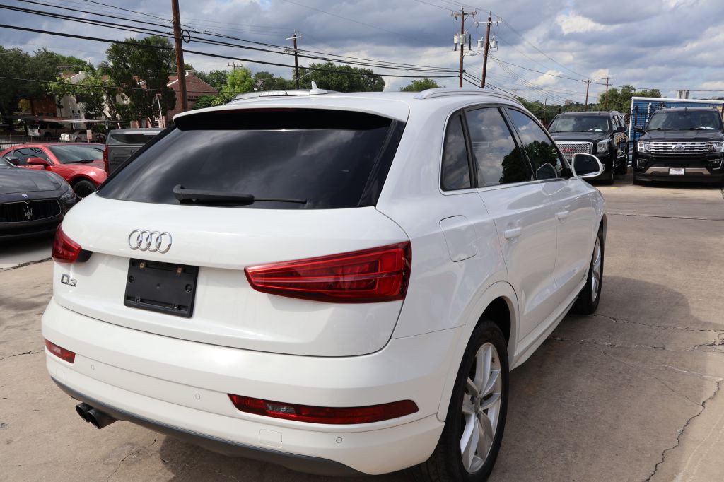 2016 Audi Q3 Image 8