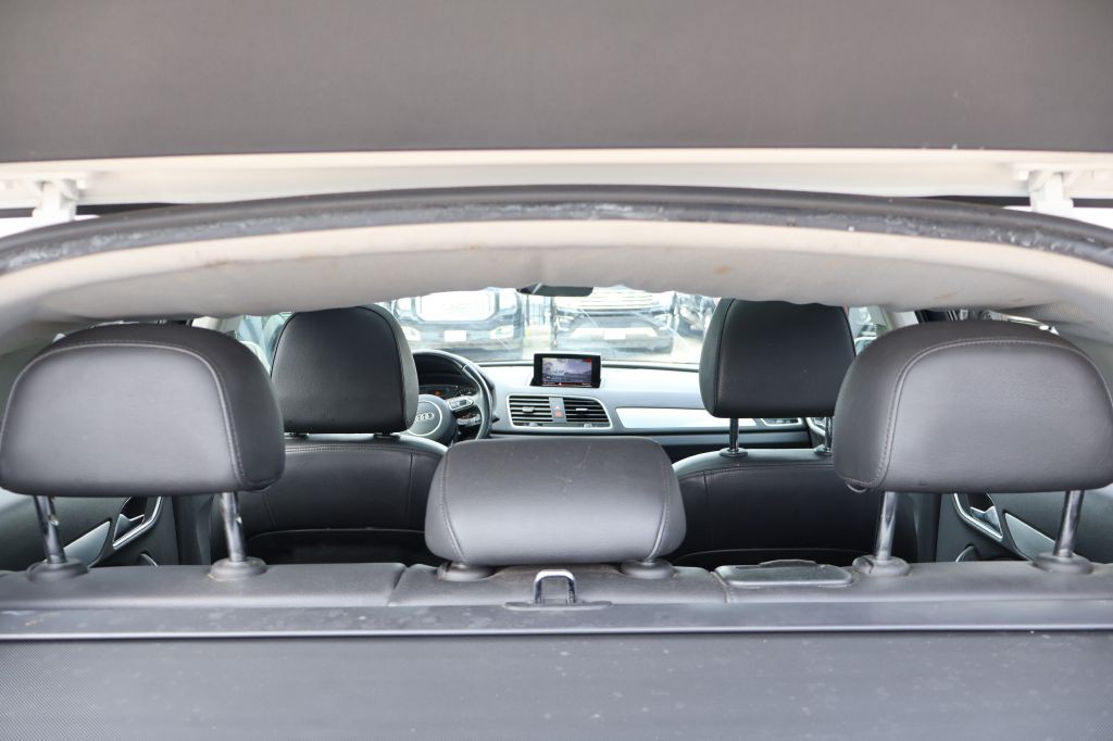 2016 Audi Q3 Image 11