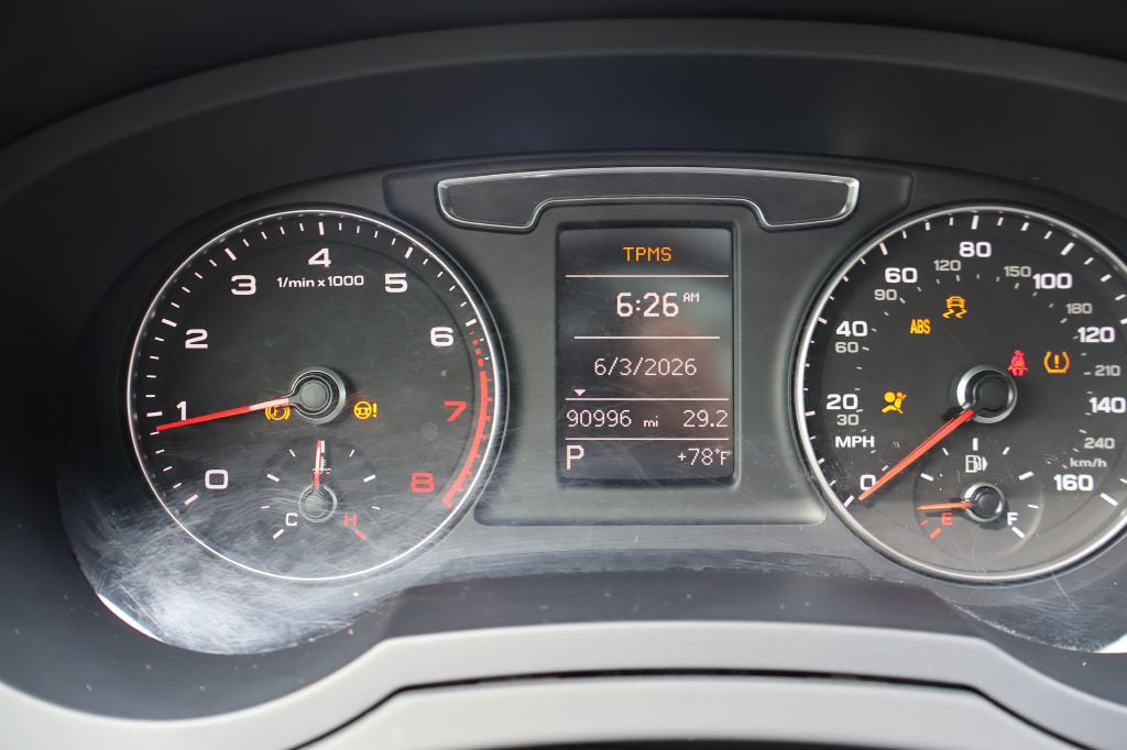 2016 Audi Q3 Image 14