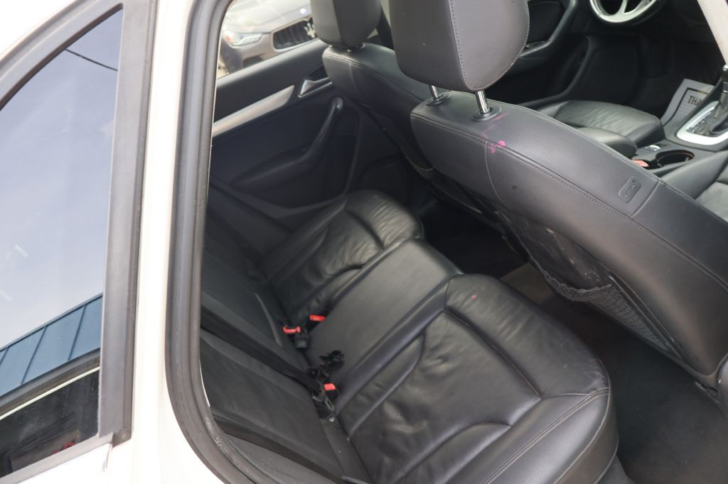 2016 Audi Q3 Image 28