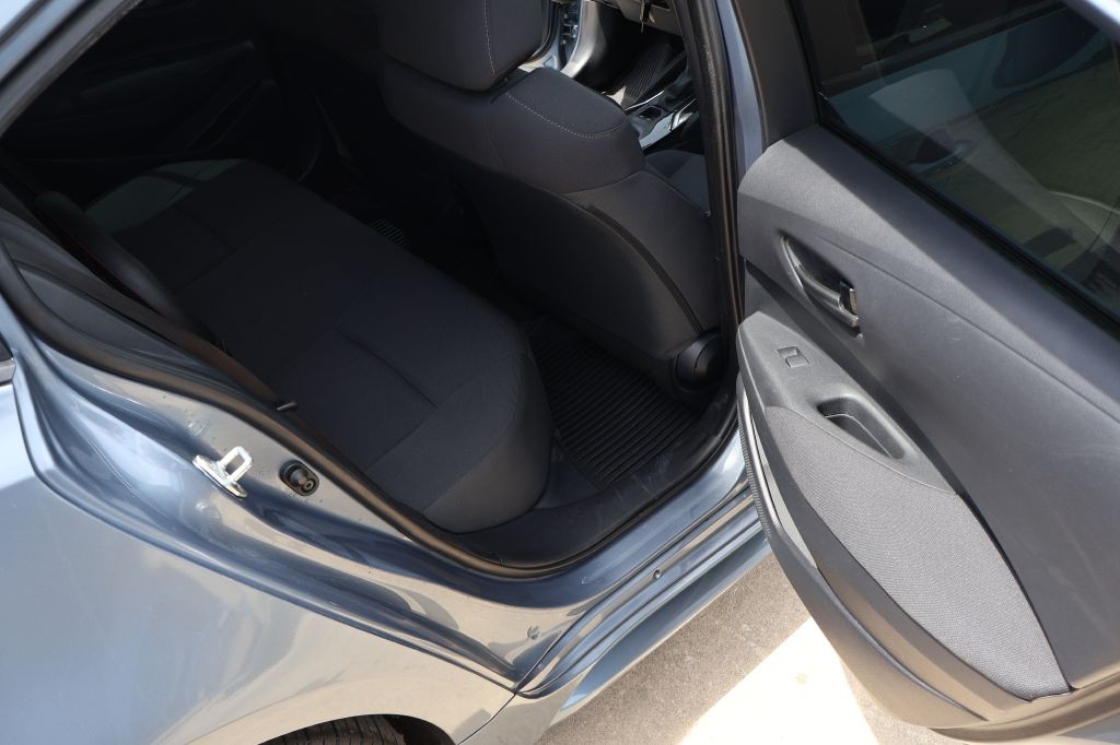2022 Toyota Corolla Image 27